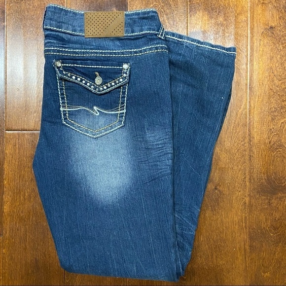 Almost Famous Denim Blue Straight Distressed Jeans Size 15 - Picture 1 of 7